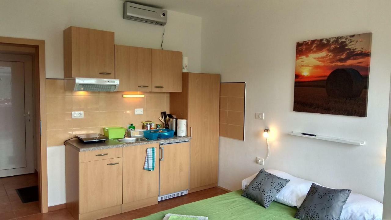Apartmaji Suhorje المظهر الخارجي الصورة